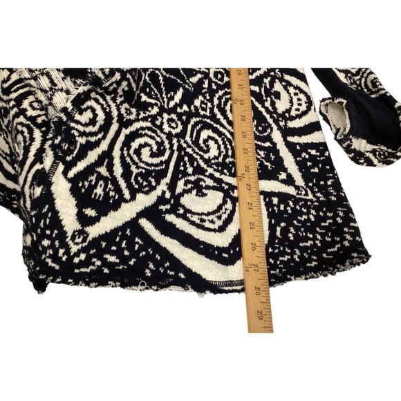 Free People Smitten Kitten Mandala Cardigan black and white cotton blend sz M - Picture 5 of 7